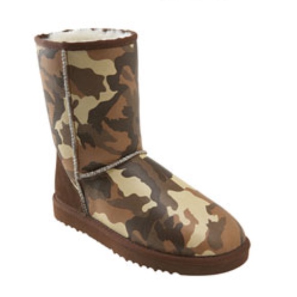 camouflage uggs
